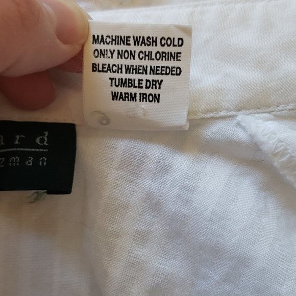 White blouse - Picture 6 of 6